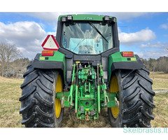 2002 Traktorius John Deere 6310 - Image 3