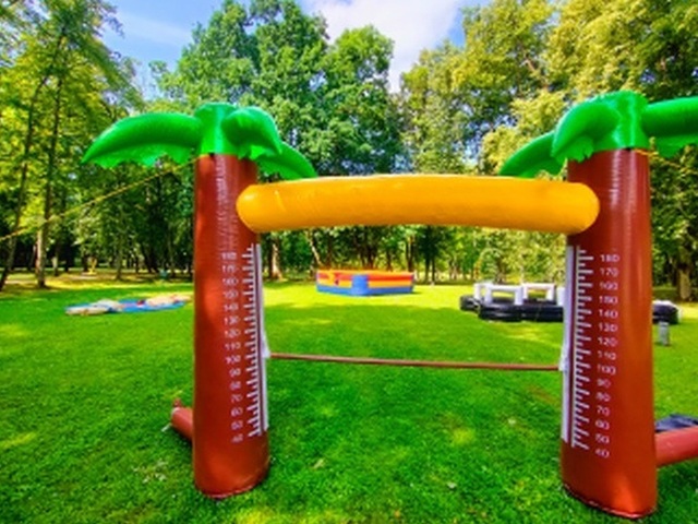 Batutai, atrakcionai, pramogos, cukraus vata visai šeimai